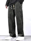 Oversized black baggy jeans with zipper