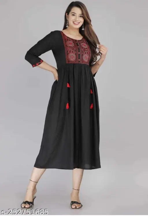 Rayon embroidered Inavish kurti, three-quarter sleeve length for women and girls (M-XXL). Indian ethnic wear with intricate patterns and vibrant colors on display
