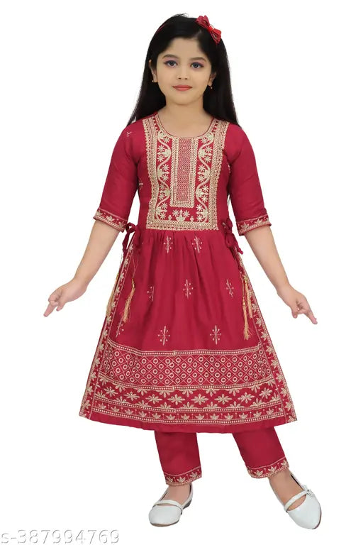 Cotton blend Girls Nyra ethnic dress & pyjama set, embroidered with three-quarter sleeves. Indian handcrafted girls kurta and pyjama pack (N) in sizes 3-4yrs - 8-9yrs