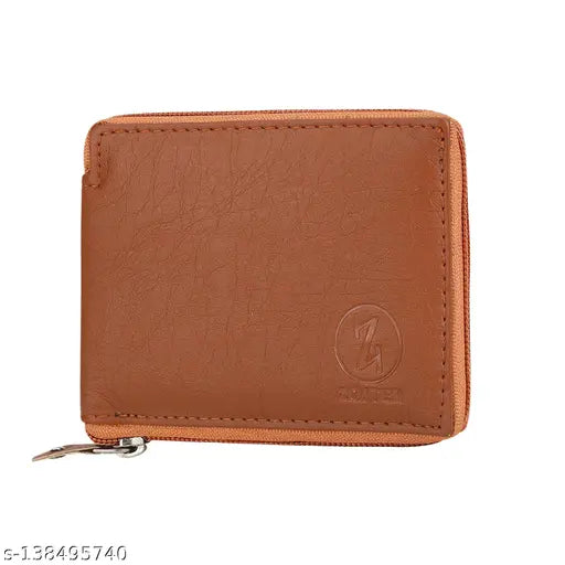 Faux leather tan round wallet, sturdy and long-lasting, 2 compartments, solid pattern. Handy accessory for men's essentials