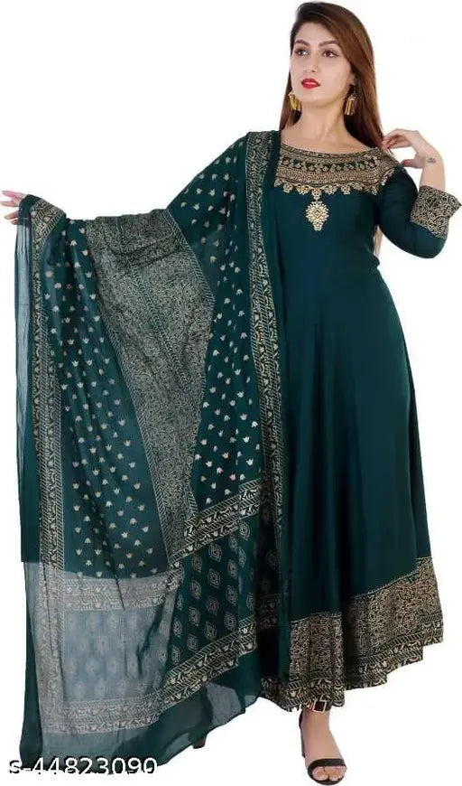 Gold printed anarkali kurti with dupatta, solid pattern cotton, three-quarter sleeves, Indian women's fashion on mannequin
