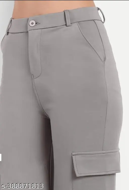 Gray cargo pants with four pockets