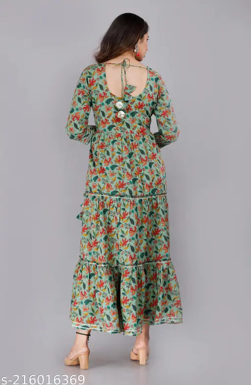 Trendy cotton Anarkali kurta, embroidered in vibrant prints, three-quarter sleeves, size M-XXXL, Indian origin