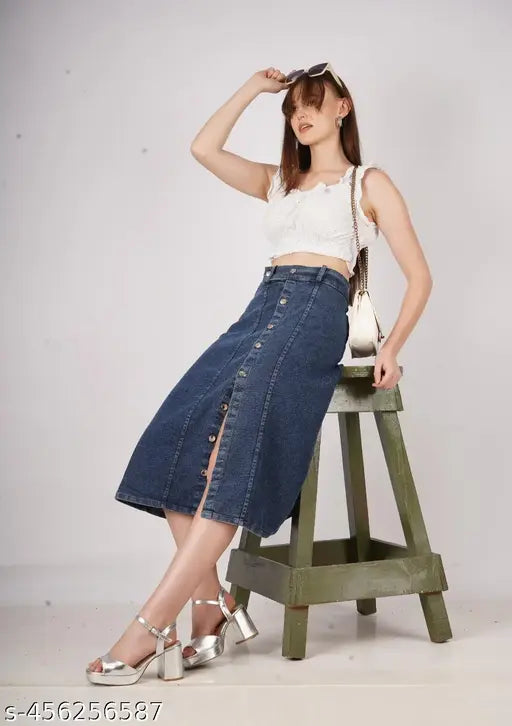 Dark wash denim skirt, two button closure, stretch fabric