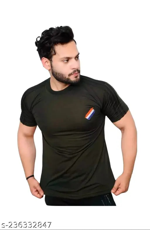 Indian Army Commando cotton blend t-shirt for men, short sleeves with printed net design. On display with chest size S (36 in), length size 26 in