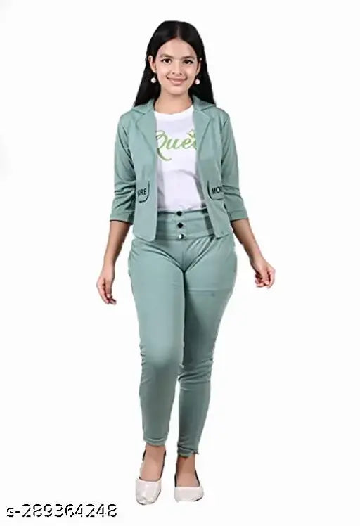 Mint green casual dress set, suitable for girls aged 45 to 91 years, with printed detailing