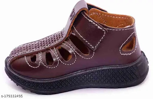 Brown open-toe children's sandals, leather soles, casual daily wear