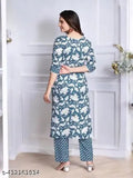 Printed three-quarter sleeve kurta set with palazzos, Indian fashion for women, S: 26/38/38, M: 26/38/38, L: 28/40/38, XL: 28/40/38, XXL: 30/42/38