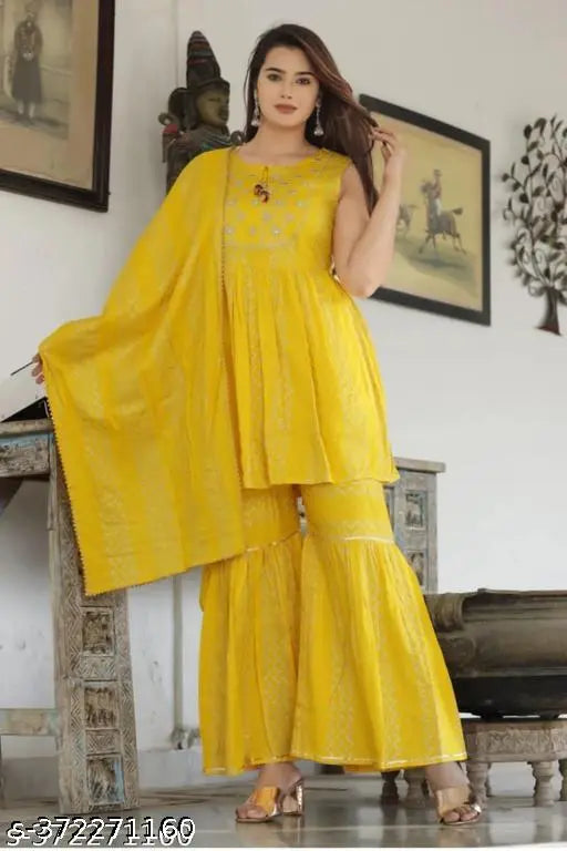 Yellow kurta, long sleeves, dupatta set