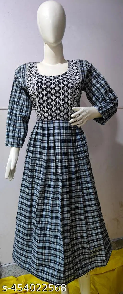 Woolen frock kurta, knee length, with a checked pattern