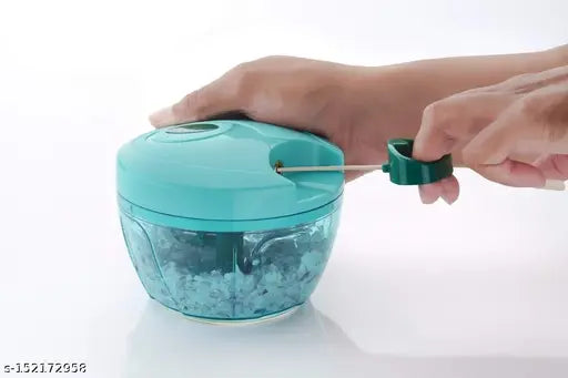 Miniature kitchen gadget set with plate rack and mini chopper