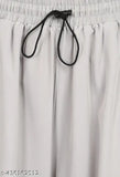 Grey jogging pants with elastic waistband and black drawstring