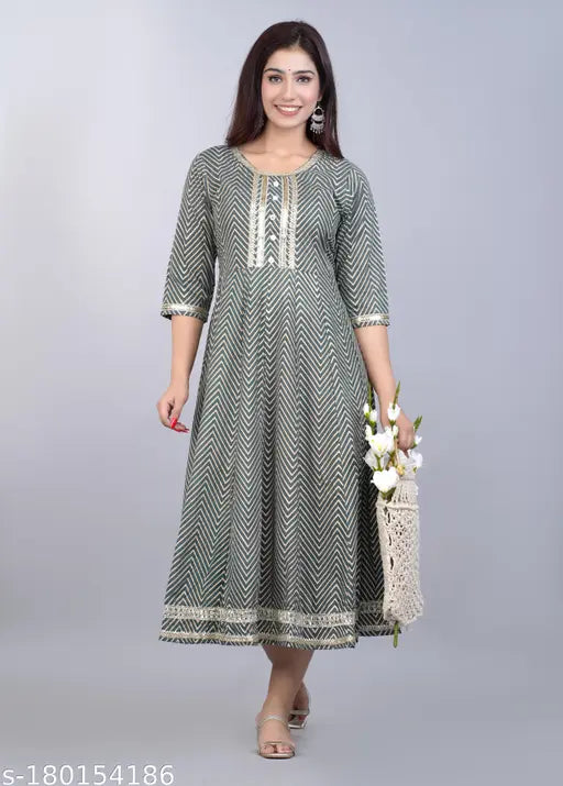 Rayon printed kurti, three-quarter sleeves, vibrant pattern on Indian fashion apparel