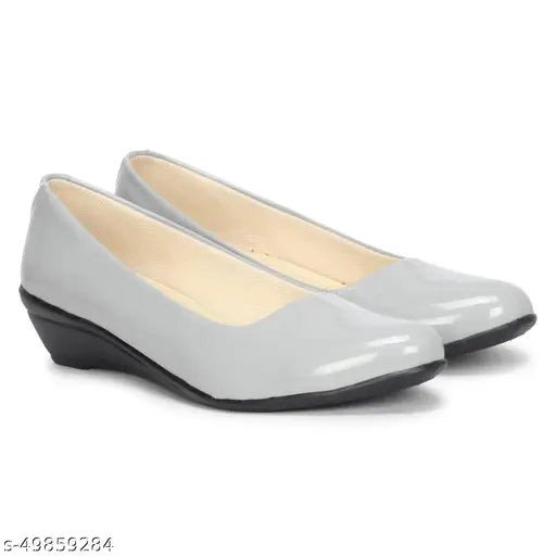 Patent leather women's bellies ballerinas, solid dhairya collection, slip-on heels. (IND-4, IND-5, IND-6, IND-7, IND-8) Indian handcrafted dance shoes on stage or studio floor