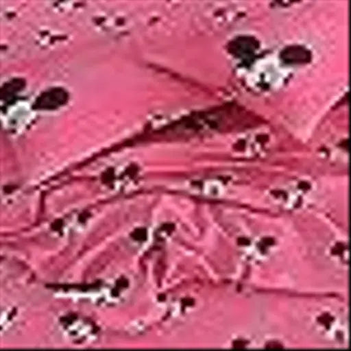 Trendy, heart-shaped, 3 double bedsheet set with matching pillow covers and 6 pillows included