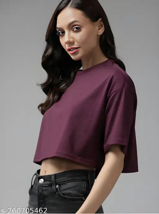 Cotton blend short-sleeve men's crop top, breathable and comfortable for gym wear or casual events. Available in multiple colors. Made in India