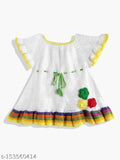 Woolen self-design sweaters for cute girls (0-3M, 0-6M, 3-6M, etc.), trendy and short-sleeved, made in India