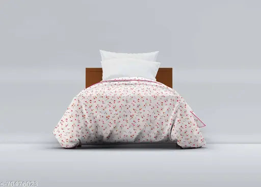Red microfiber comforter (54x88 inches), soft, warm, Oswal polyester