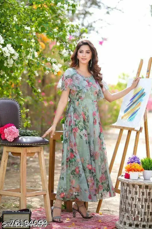 Latest grey printed Georgette short-sleeved kurti, S (36in bust, 42in length) or 5XL (50in bust, 42in length), Indian traditional women's top