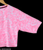 Oversized tie-dye cotton crop top with short sleeves, vibrant patterns for women's fashion