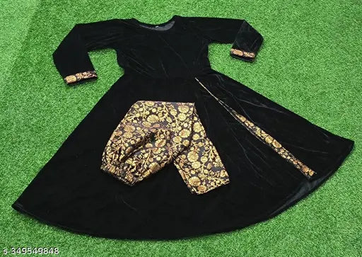 Velvet winter kameez with long sleeves and detailed embroidery