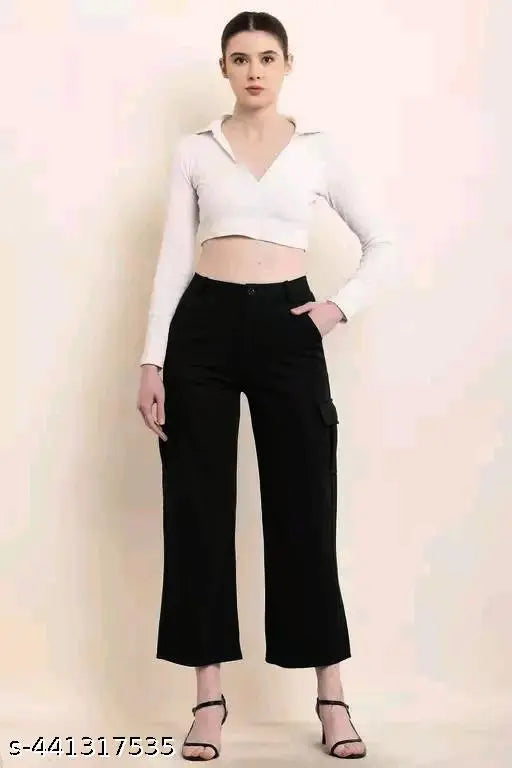 Black cargo pant with pockets, cropped fit, woman wearing a solid-colored casual pants.