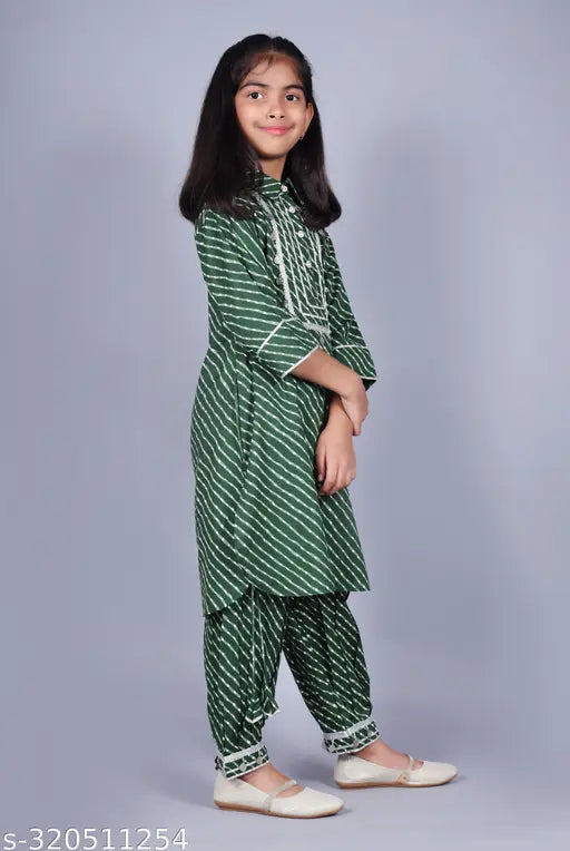 Misbis girls cotton printed kurtas & pyjama set in straight style, calf length, three-quarter sleeves. Perfect for weddings, parties, and festivals