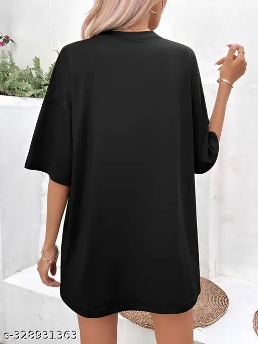 Black oversized round neck printed t-shirt for women