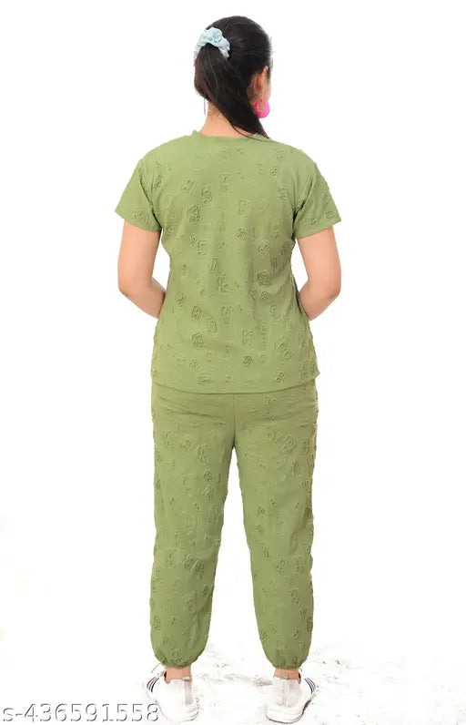 Short-sleeve track pants set, stylish nightsuit for women in trending fashion, India origin