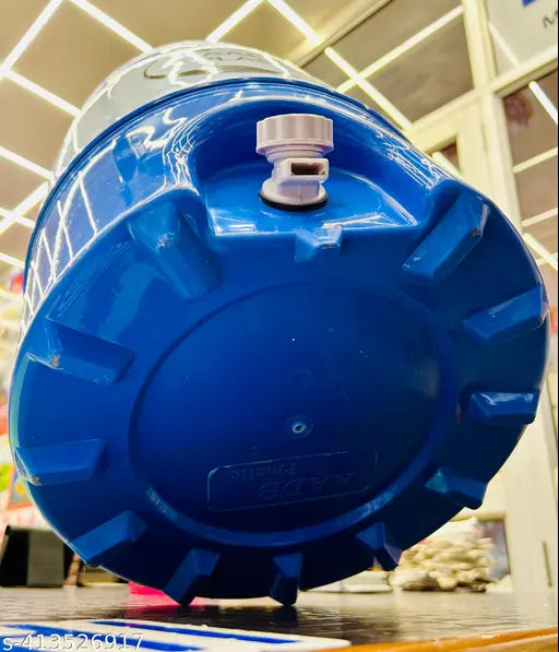 Blue plastic water camper, 20 litres