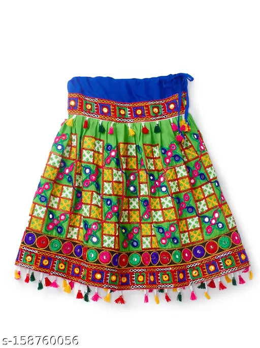 Green Banjara India Kutchi EmbroideGreen Chaniya Choli set with Dupatta - Cotton fabric