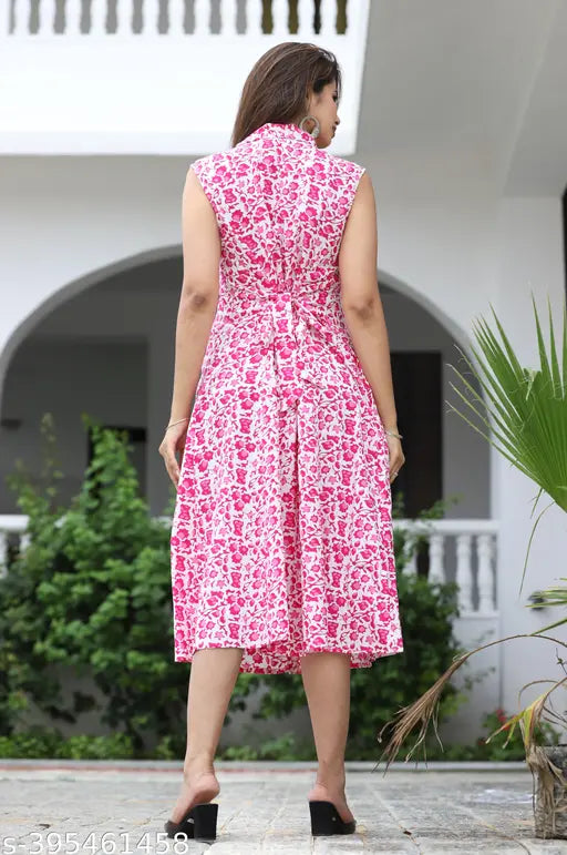 Pink sleeveless rayon print kurti (Kt Aline), suitable for work or festive wear