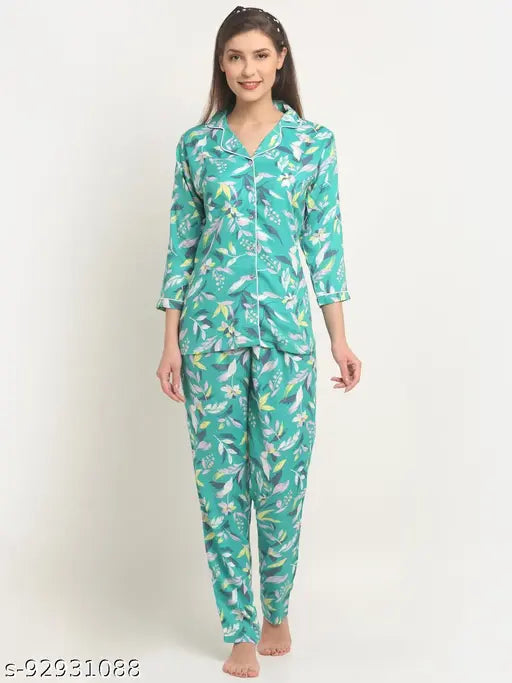 Boston Club cotton rayon nightsuit for women, printed net design, three-quarter sleeves