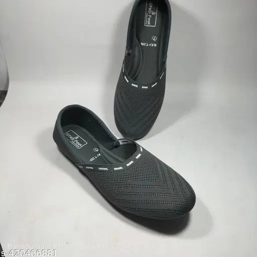 Grey mesh Punjabi juti slip-on women's shoe, PVC sole, size IND-5 to IND-9 from India