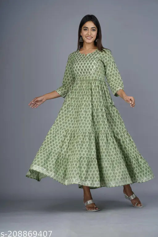 Printed rayon kurti, blending traditional charm with modern fashion, captivating print, three-quarter sleeves