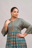 Multicolor rayon plus size maxi gown/kurti with printed combo, three-quarter sleeves, India-made fashion