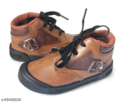 Brown suede kids shoes with lace-up closure