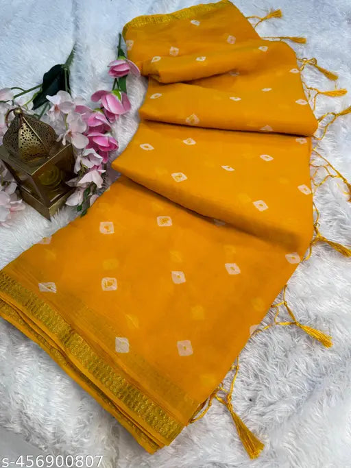 Chiffon Bandhani hand-dyed saree with tassels, free size, solid print, made in India