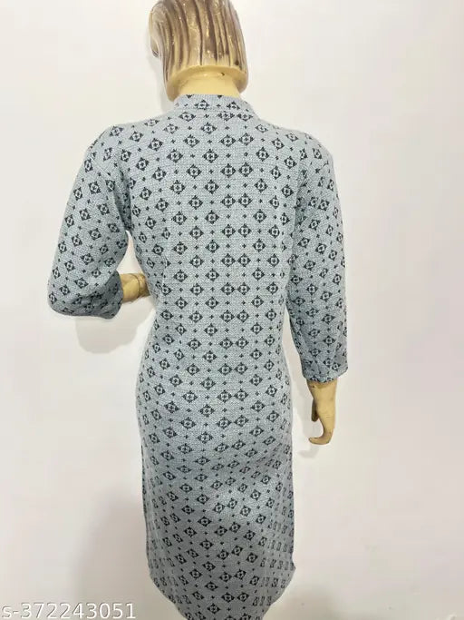 Gray flower patterned woolen kurti, long sleeves, knee length