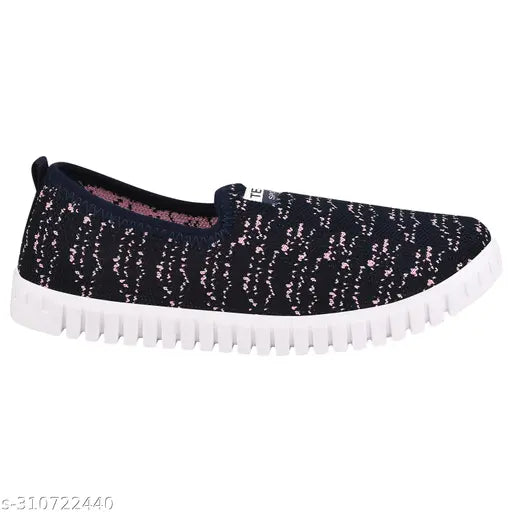 Nubuck double-colored blue pink ballerinas by LISA - cozy, stylish comfort for women's sizes IND-5, 6, 7, 8 from India