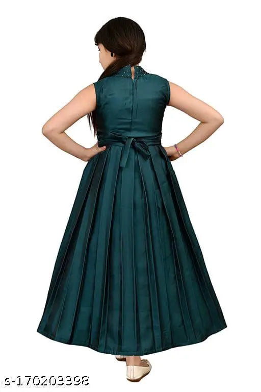 Green tulle designer party dress for girls, full-length gown with fitted bodice and flared skirt, perfect for special occasions