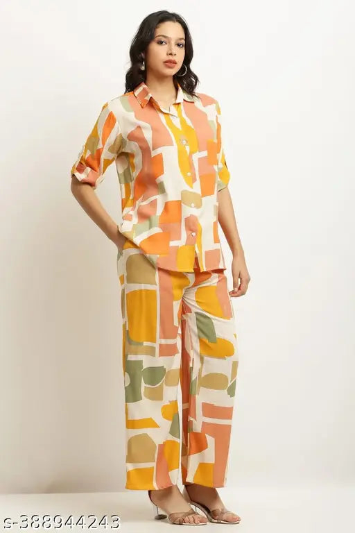 Cotton geometric print pyjama set, 52% cotton + 48% polyester, wave pattern, night dress for women