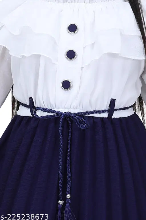 White and blue ruffle dress with buttons and ties, girls' fashion