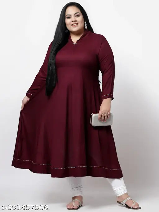 Maroon plus size rayon straight V-neck kurti, three-quarter sleeves, solid pattern from India (L: 45in, XL: 45in, available in sizes up to 7XL)