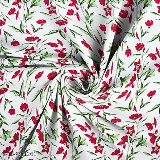 Red and white flowered design, three-piece set