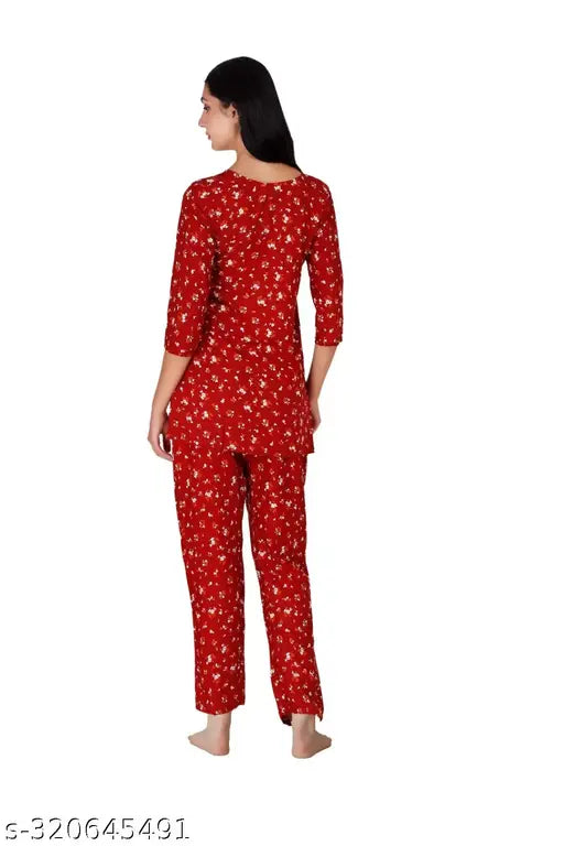 Women's rayon print nighty/maxi nightgown, stylish and comfortable sleepwear in three-quarter sleeves. Made of 100% rayon fabric, perfect for summer nights or as a nightsuit for women. Handcrafted nightdress in India