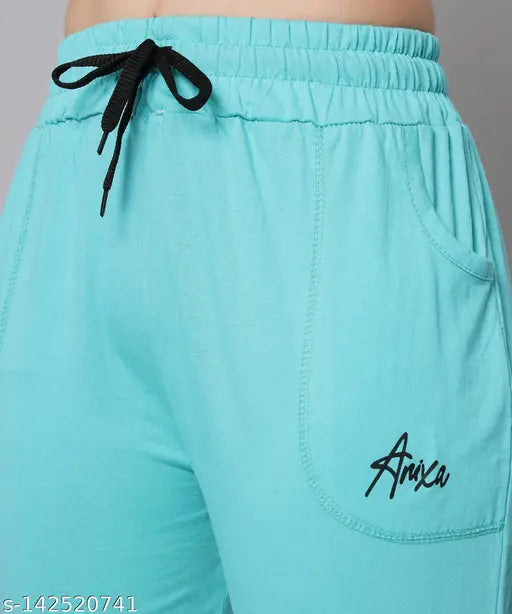 Light blue cotton women's pyjama set with elastic waistband