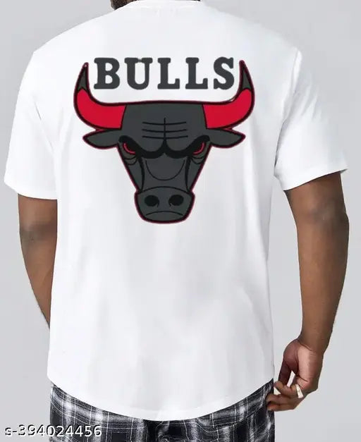 Chicago Bull printed white t-shirt for boys and men, polyester short sleeves, featuring iconic basketball team design