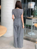 Cotton checked jumpsuit with short sleeves, trendy fashion piece for women and girls in multiple sizes (S-XXL), originated in India