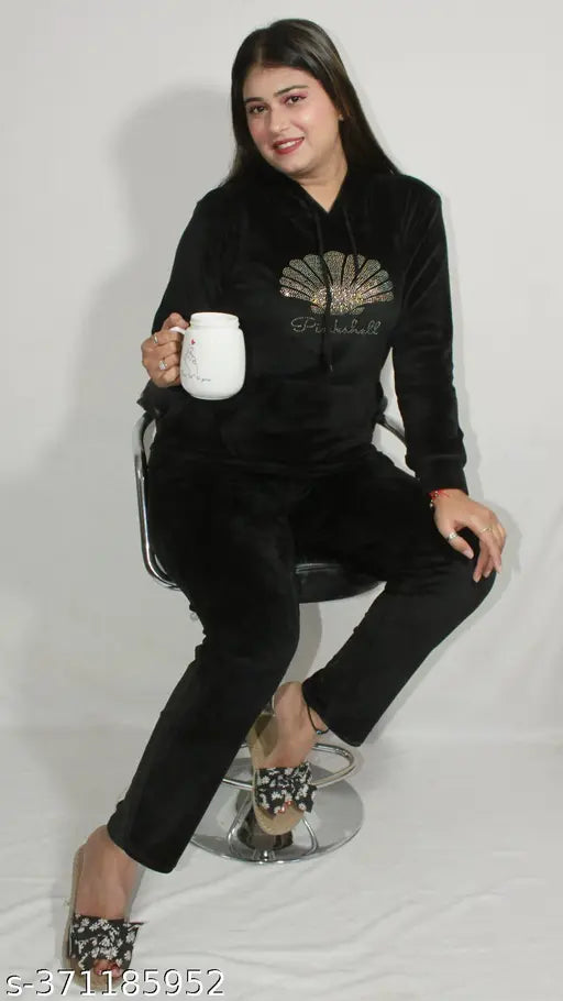 Pink Shell velvet tracksuit for women - soft velvet fabric, long sleeves, relaxed fit, available in various colors